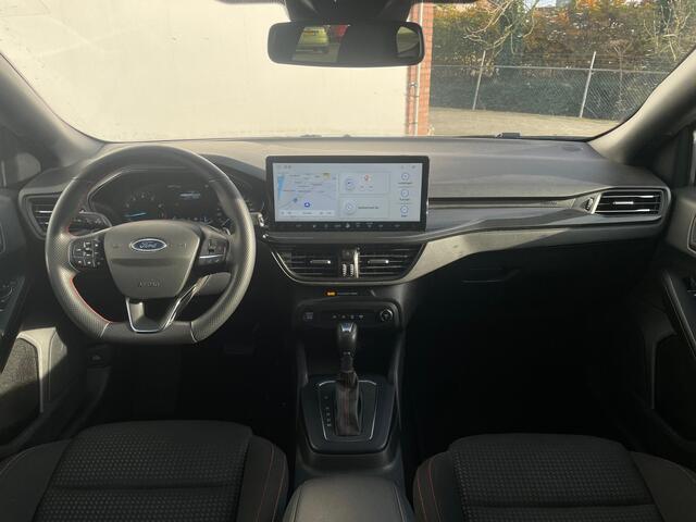 Ford FOCUS Wagon Ecoboost 125 pk ST-line | Winter Pack | 4 seiz. banden | Navi | Clima | Cruise | Dr. loos Apple Carplay |