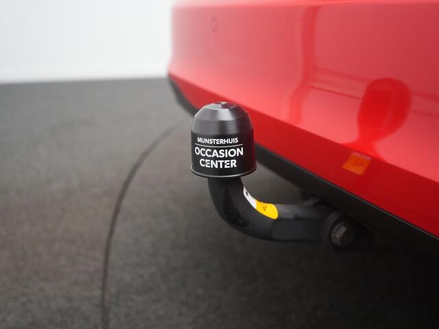 Ford FOCUS Wagon 1.0 EcoBoost Trend Edition Business - RIJKLAARPRIJS - Achteruitrijcamera - Cruise Control - Trekhaak