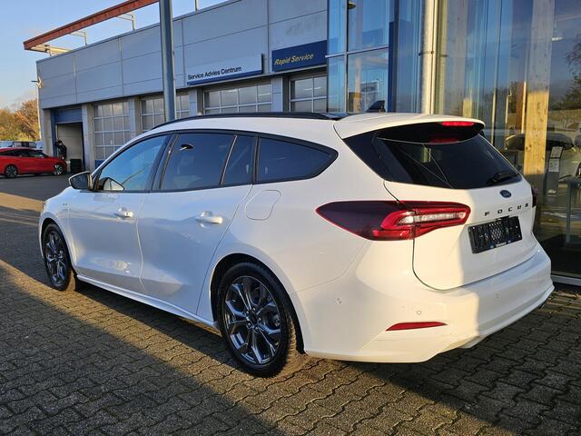 Ford FOCUS Wagon 1.0 EcoBoost Hybrid ST Line X 155pk | Trekhaak afneembaar | Panoramadak | Bang&Olufsen | Adaptive cruise control | Winter Pack | All season banden | Camera