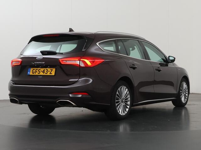 Ford FOCUS Wagon 1.0 EcoBoost Vignale | Trekhaak | Winterpakket | Cruise Control Adaptief | B&O | Elektr. Achterklep | Navigatie |