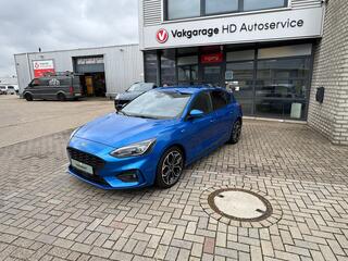 ford-focus-1.5-ecoboost-st-line-bus