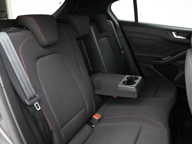 Ford FOCUS 1.0 ECOBOOST HYBRID 155 PK ST-LINE X + B&O | WINTERPACK | 13" NAVIGATIE | HEAD-UP | 18 INCH | ADAPTIVE CRUISE