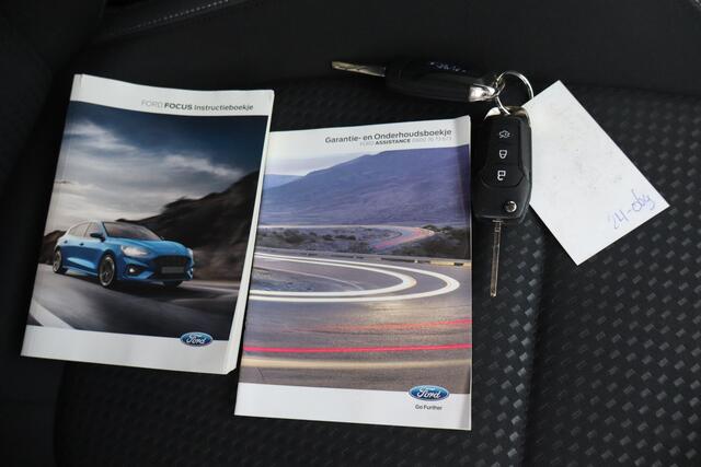 Ford FOCUS 1.0 EcoBoost Trend Edition Business NL-Auto!! Apple Car-Play I PDC