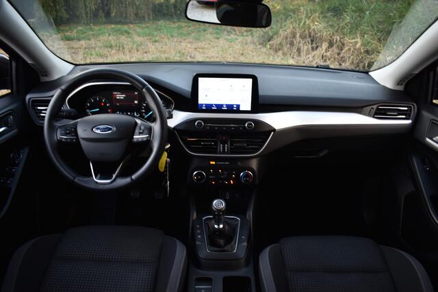 Ford FOCUS 1.0 125PK EcoBoost HYBRID BUSINESS CAMERA/NAVI/STUURVERW.