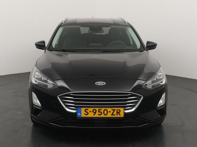 Ford FOCUS Wagon 1.0 125PK Titanium X Business | 18-inch | Elektr. achterklep | Full LED | Trekhaak | Winter Pack | All season |