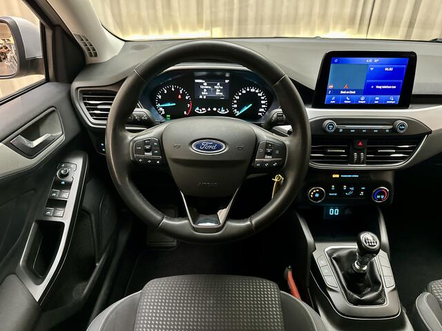 Ford FOCUS Wagon 1.0 EcoBoost Hybrid *Apple Carplay* Camera / Cruise / Navigatie / LED / Lane Assist / 16'' LMV / Org.NL!