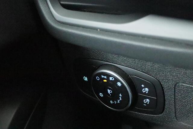 Ford FOCUS 1.0 EcoBoost Titanium Business LED, Cruise Control, Stoel/Stuurverwarming