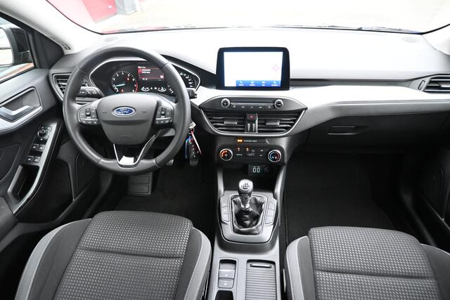 Ford FOCUS Wagon 1.0 EcoBoost Hybrid Trend Edition Business