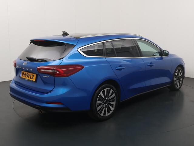 Ford FOCUS Wagon 155PK EcoBoost Hybrid Titanium Vignale | Leder | Panorama | Winter pack | Elektr achterklep | LED | Camera |