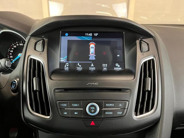 Ford FOCUS Wagon 1.0 Titanium + STOELVERW. + APPLE CARPLAY/ANDROID AUTO