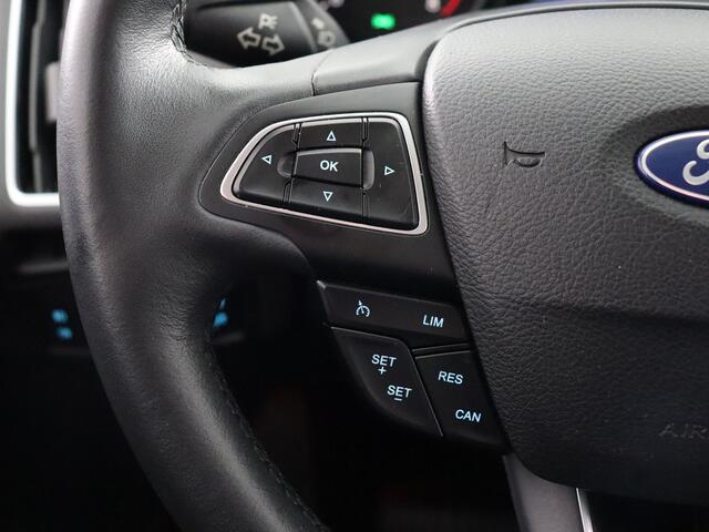 Ford FOCUS Wagon 1.5 Titanium (Trekhaak / Stoel-Stuur-Voorruitverwarming)