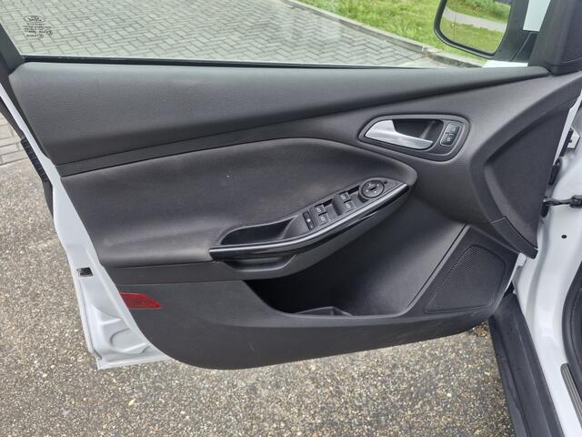 Ford FOCUS Wagon 1.5 Titanium