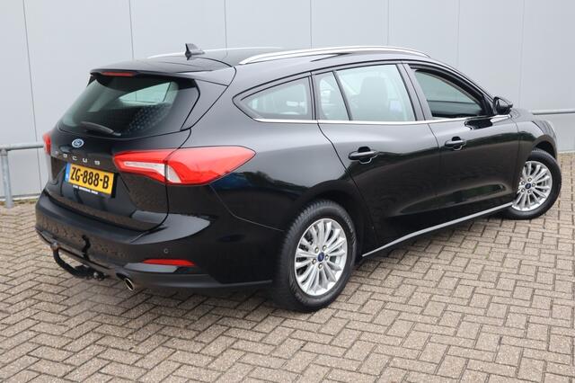 Ford FOCUS Wagon 1.0 EcoB. Titanium | Geen import | Trekhaak | Nieuwe Distributie