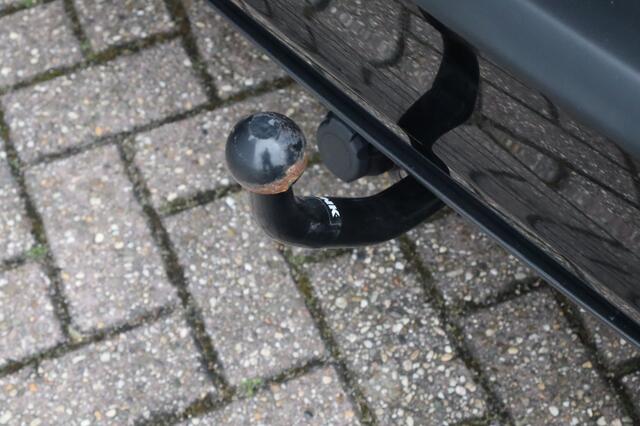 Ford FOCUS Wagon 1.0 EcoB. Titanium | Geen import | Trekhaak | Nieuwe Distributie