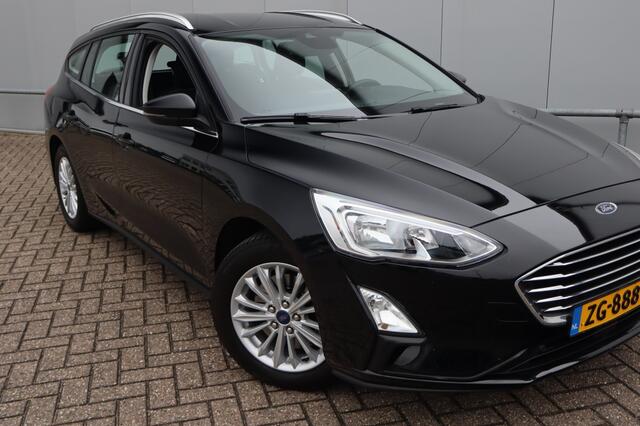 Ford FOCUS Wagon 1.0 EcoB. Titanium | Geen import | Trekhaak | Nieuwe Distributie