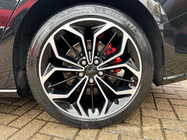 Ford FOCUS Wagon 1.0 Ecoboost Hybrid 155PK ST-line Business X