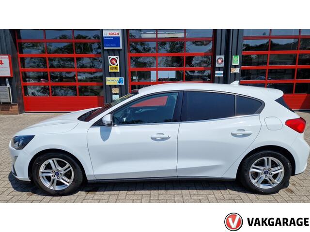 Ford FOCUS 1.0 EcoB. Tr Ed. bns