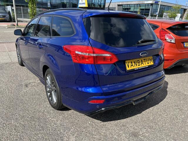 Ford FOCUS Wagon 1.0 ST-Line