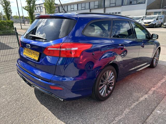 Ford FOCUS Wagon 1.0 ST-Line