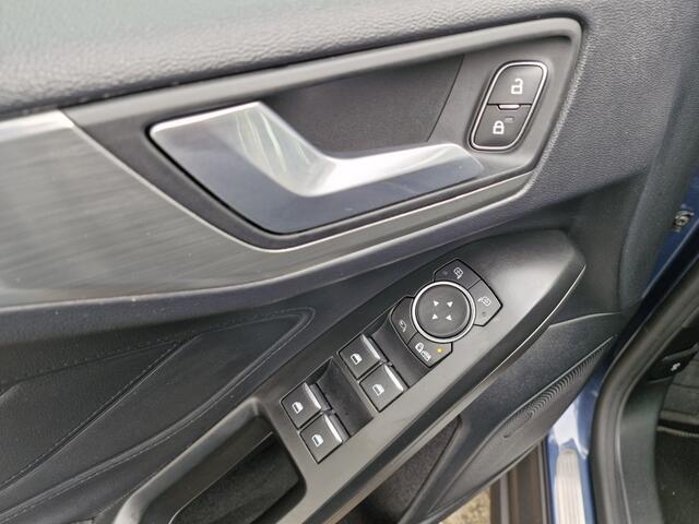 Ford FOCUS 125 pk Hybrid Titanium X Business | Park. sens v/a | Keyless | C