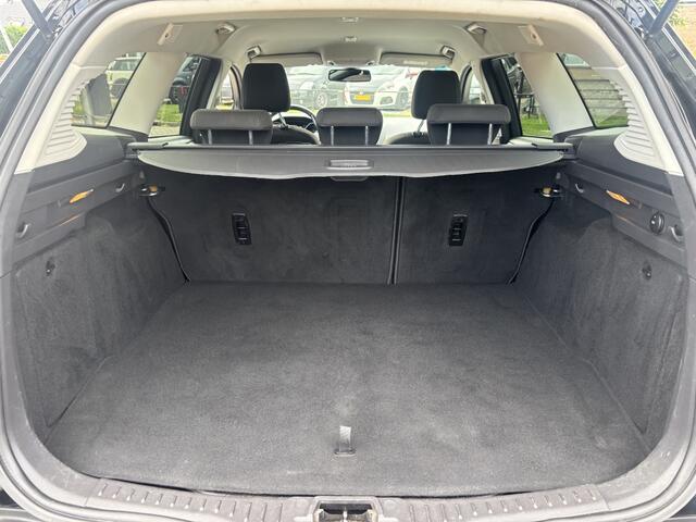 Ford FOCUS Wagon 1.5 TDCI Titanium Automaat Zwart 2017