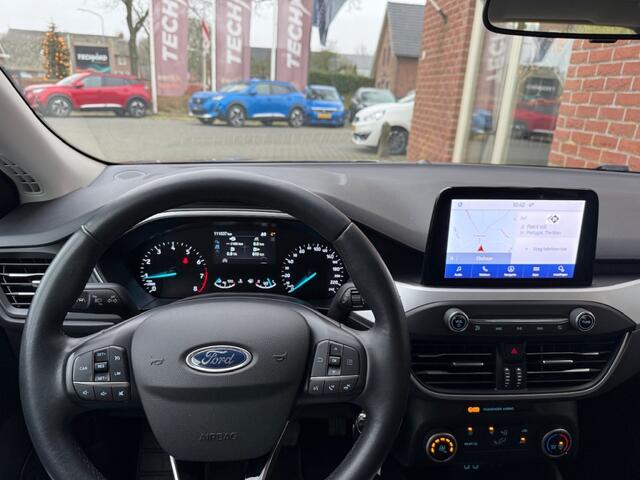 Ford FOCUS Wagon 1.0 EcoB. Tr Ed. bns TREKHAAK / CARPLAY / ANDROID / DAB+ / NAVI