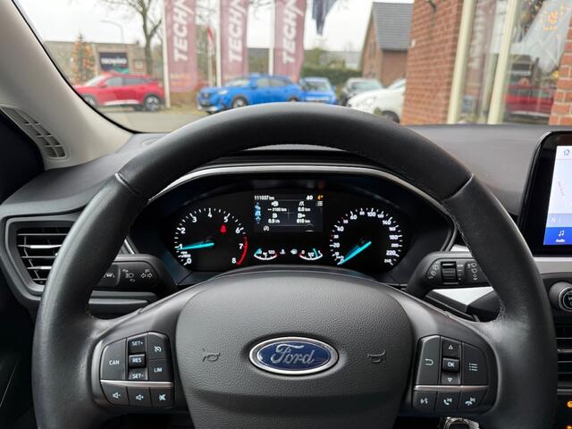 Ford FOCUS Wagon 1.0 EcoB. Tr Ed. bns TREKHAAK / CARPLAY / ANDROID / DAB+ / NAVI