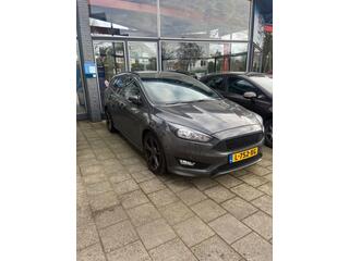 ford-focus-wagon-1.5-st-bj-2017-gri