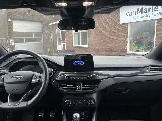 Ford FOCUS Wagon 1.0 EcoBoost ST Line Business TREKHAAK ZWARTE HEMEL CRUISE CARPLAY