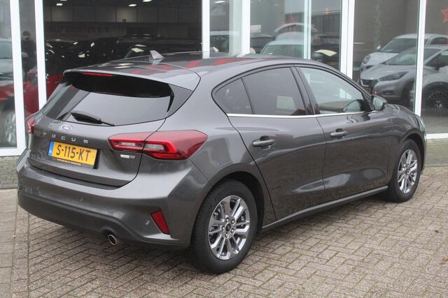 Ford FOCUS 1.0 EcoBoost Hybrid Titanium