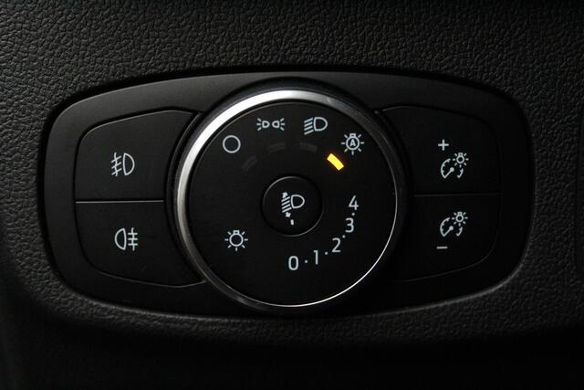 Ford FOCUS 1.0 EcoBoost Hybrid Titanium