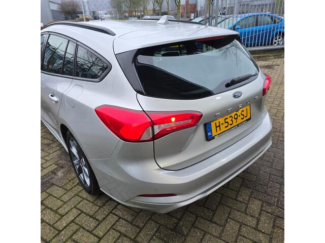 Ford FOCUS 1.0 EcoBoost 125pk ST-Line Bus. Wagon BTW AUTO