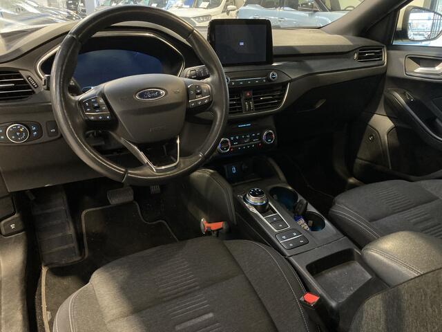 Ford FOCUS Wagon EcoBoost 150pk Active X Business | Elek. Trekhaak | Winter Pack | Elek. Klep | B&O | Camera | All-Seasons | 1e Eig.