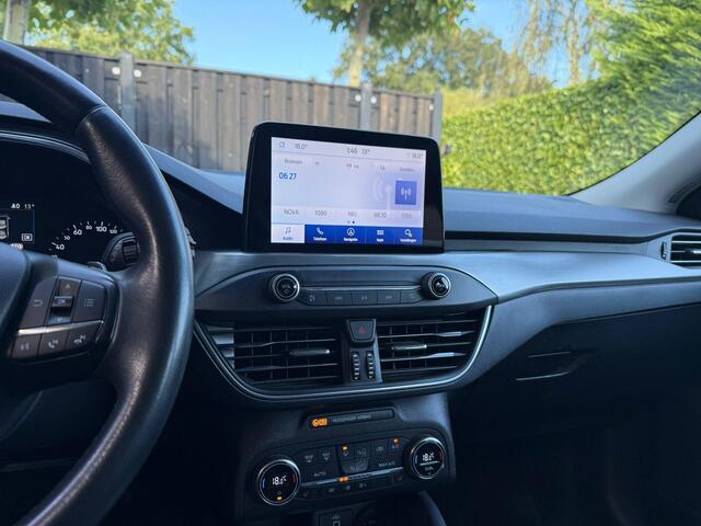 Ford FOCUS Wagon 1.0 EcoBoost Titanium Business