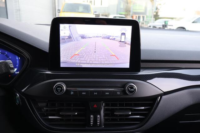 Ford FOCUS 1.0 Hybrid ST Line X Business 1e Eigenaar | Volledig Onderh | NL-Auto | BTW | B&O | Camera | Navi | Carplay | PDC | Bots | Cruise | DAB | Keyless | Full-Led | Start/Stop | Hill-Hold