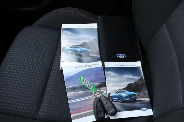 Ford FOCUS 1.0 Hybrid ST Line X Business 1e Eigenaar | Volledig Onderh | NL-Auto | BTW | B&O | Camera | Navi | Carplay | PDC | Bots | Cruise | DAB | Keyless | Full-Led | Start/Stop | Hill-Hold
