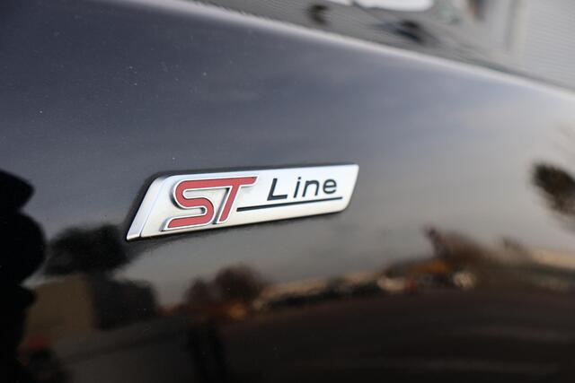 Ford FOCUS 1.0 Hybrid ST Line X Business 1e Eigenaar | Volledig Onderh | NL-Auto | BTW | B&O | Camera | Navi | Carplay | PDC | Bots | Cruise | DAB | Keyless | Full-Led | Start/Stop | Hill-Hold