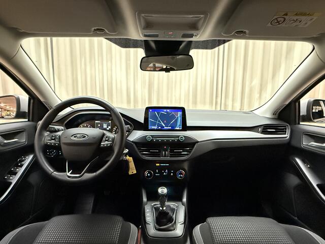 Ford FOCUS Wagon 1.0 EcoBoost Hybrid Connected *Org.NL!* Apple Carplay / Cruise / Navigatie / Airconditioning / LED / PDC V&A