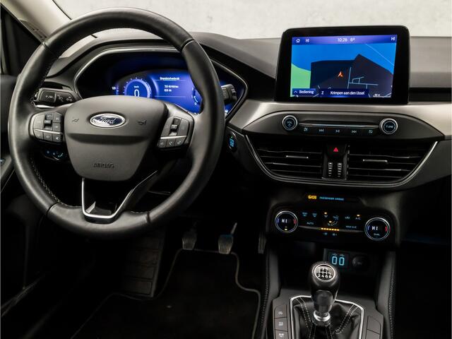 Ford FOCUS Wagon 1.0 EcoBoost Titanium X (VIRTUAL COCKPIT, APPLE CARPLAY, GROOT NAVI, CAMERA, ELEK ACHTERKLEP, CLIMATE, SPORTSTOELEN, KEYLESS, LANE ASSIST, LED KOPLAMPEN, NIEUWSTAAT)