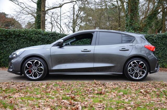 Ford FOCUS 1.0 EcoBoost Hybrid ST Line X Business Navi/Pdc/Ecc/Led/Stoel Stuur & ruitverwarming/Leder/Cr-Controle/Privacy-Glass/Lmv/Bang & Olufsen/Achteruitrijcamera