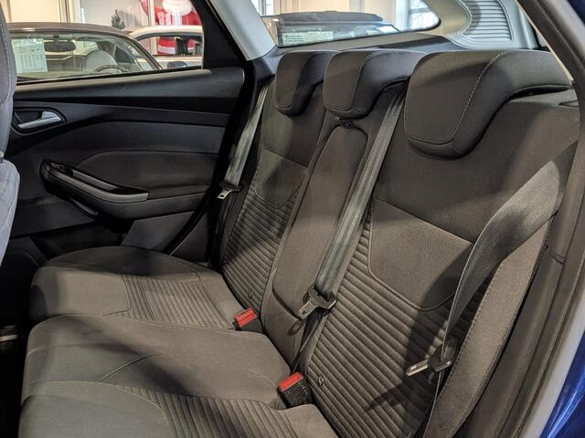 Ford FOCUS Wagon 1.0 Titanium Airco, Cruise Control, Trekhaak, Stuurbekrachtiging