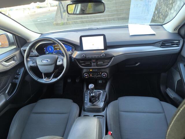 Ford FOCUS Wagon 1.0 EcoBoost Hybrid Titanium X Business electr A klep, dab, carplay, camera, climate + cruise control