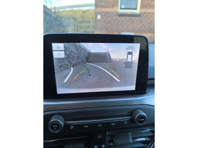 Ford FOCUS Wagon 1.0 EcoBoost Hybrid Titanium X Business electr A klep, dab, carplay, camera, climate + cruise control