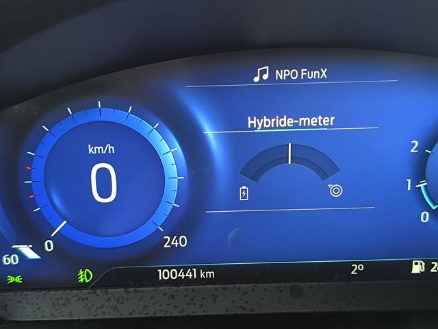 Ford FOCUS Wagon 1.0 EcoBoost Hybrid Titanium X Business electr A klep, dab, carplay, camera, climate + cruise control