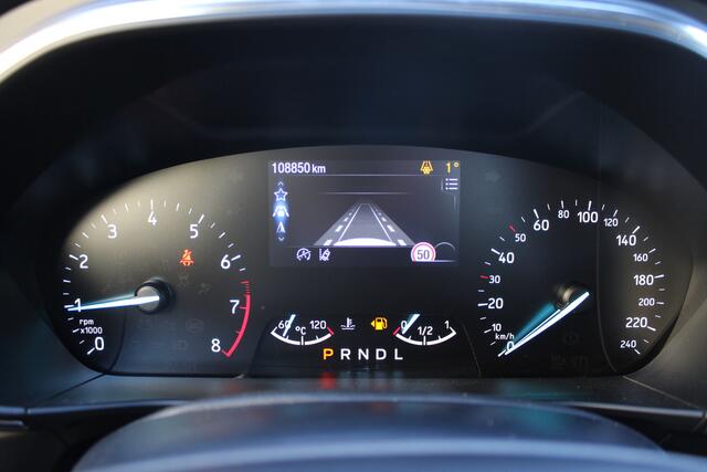 Ford FOCUS Wagon 1.5 EcoBoost Vignale | Adaptieve cruise | BLIS | Camera | Head-up | Winterpack |