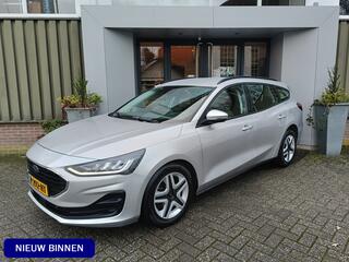 ford-focus-wagon-1.0-ecoboost-hybri