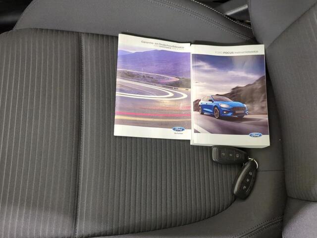 Ford FOCUS 1.0 Titanium Business 1e Eigenaar | Volledig Onderh | NL-Auto | BTW | Winterrpack | Camera | Navi | Ad Cruise | Tech/Parking Pack | Keyless | Full Led | DAB | PDC | Start/Stop