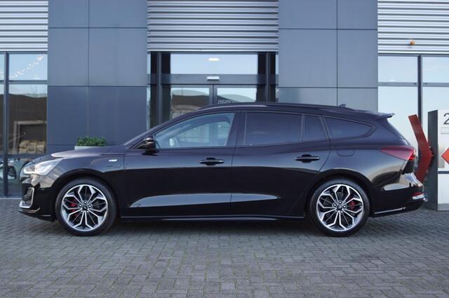 Ford FOCUS Wagon 1.0 EcoBoost Hybrid ST Line Vignale 155pk EXPORTPRIJS Incl BTW/ Leer/ Trekhaak/ 18 Inch LM / Camera / App-connect