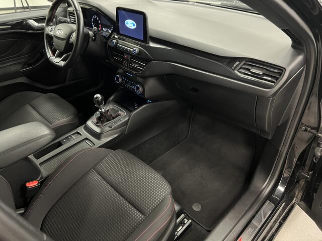Ford FOCUS 1.0 EcoB. 125PK / Hybrid ST-LINE X / HEAD-UP / STOEL-STUURVERW. / TREKH. / CAMERA /