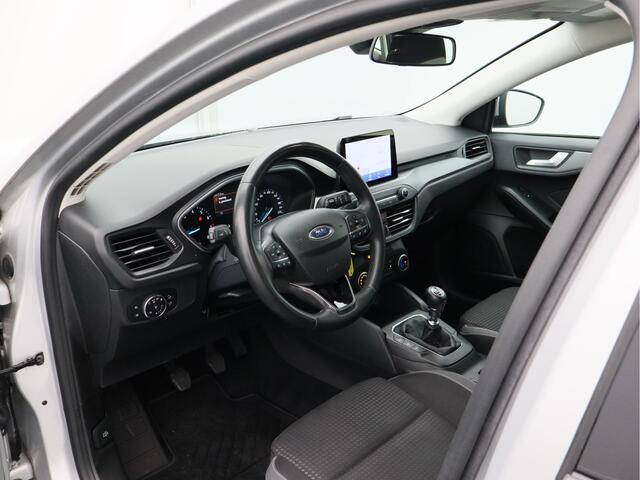 Ford FOCUS Wagon 1.0 EcoBoost Hybrid Connected/ lage km!